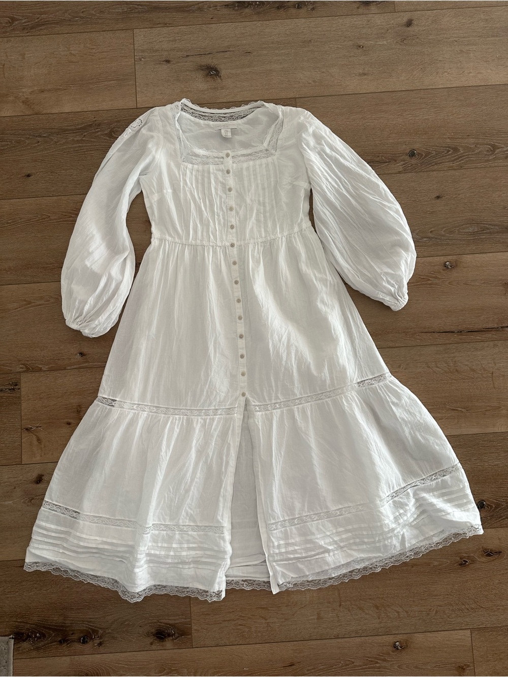 White Button-Front Cotton Midi Dress with Lace Trim